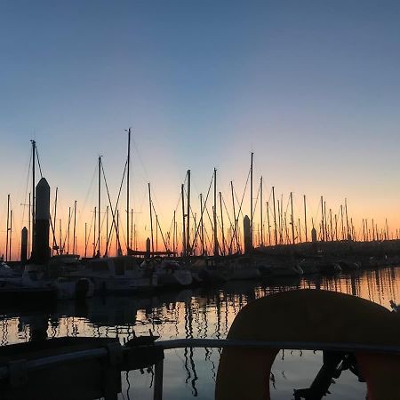 ホテル Havre De Paix ル・アーヴル エクステリア 写真